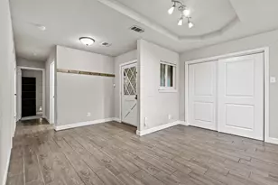 878 N Main Dr, Van Alstyne, TX 75495 - Photo 9