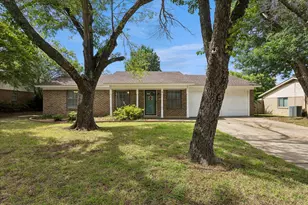 936 Springdale Rd, Bedford, TX 76021 - Photo 1