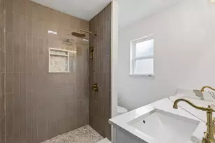8711 Hackney Ln, Dallas, TX 75238 - Photo 21