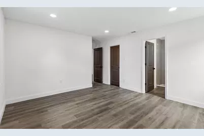 8711 Hackney Lane, Dallas, TX 75238 - Photo 19