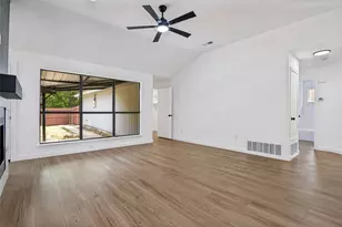 8010 Meadowlark Ln, Rowlett, TX 75088 - Photo 5