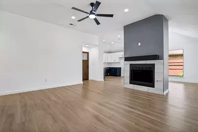 8010 Meadowlark Lane, Rowlett, TX 75088 - Photo 3