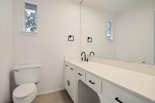 1408 N Cedar Hill Rd, Cedar Hill, TX 75104 - Photo 23