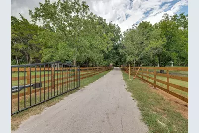 1408 N Cedar Hill Road, Cedar Hill, TX 75104 - Photo 5