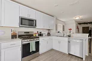 7016 Calshot Rd, Pilot Point, TX 76258 - Photo 9