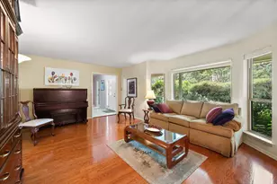 623 N Bowen Rd, Arlington, TX 76012 - Photo 5