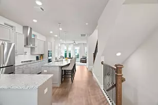 1011 Tea Olive Ln, Dallas, TX 75212 - Photo 9