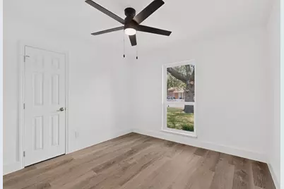 1813 Legend, Garland, TX 75040 - Photo 13