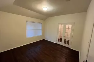 5809 Thoroughbred Ct, Fort Worth, TX 76179 - Photo 5