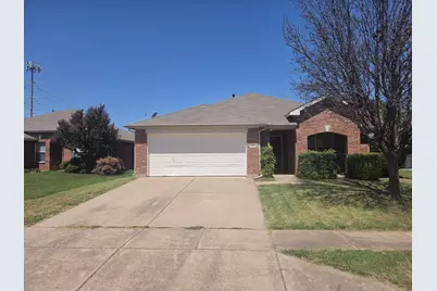 5809 Thoroughbred Court, Fort Worth, TX 76179 - Photo 1