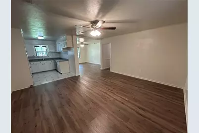 900 N 23 1/2 Street, Corsicana, TX 75110 - Photo 9
