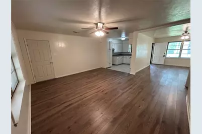 900 N 23 1/2 Street, Corsicana, TX 75110 - Photo 5
