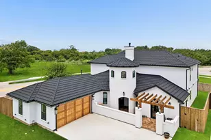 212 Utopia Ct, Keller, TX 76248 - Photo 3