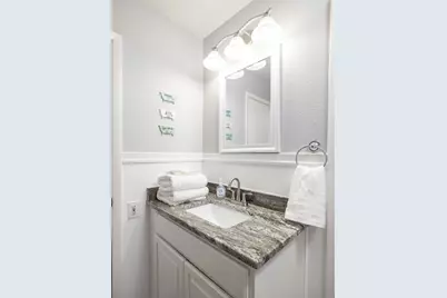 701 Kentwood Circle, Bedford, TX 76021 - Photo 15