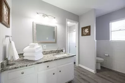 701 Kentwood Circle, Bedford, TX 76021 - Photo 33