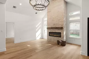 2918 NW 20th St, Fort Worth, TX 76106 - Photo 9