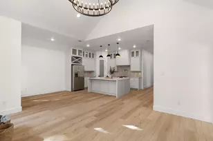 2918 NW 20th St, Fort Worth, TX 76106 - Photo 9
