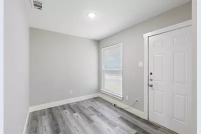 923 Hartsdale Drive, Dallas, TX 75211 - Photo 9