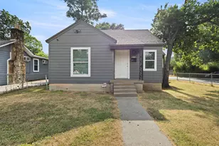 923 Hartsdale Dr, Dallas, TX 75211 - Photo 1