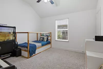 400 Brinkley Drive, Saginaw, TX 76179 - Photo 29