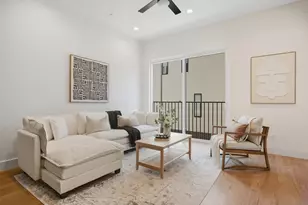 4517 Munger Ave, Dallas, TX 75204 - Photo 13