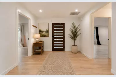 3016 6th Avenue, Fort Worth, TX 76110 - Photo 3