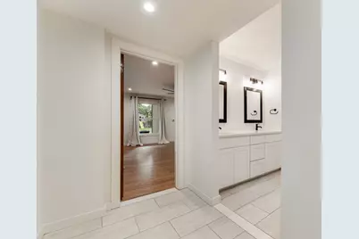 3016 6th Avenue, Fort Worth, TX 76110 - Photo 13
