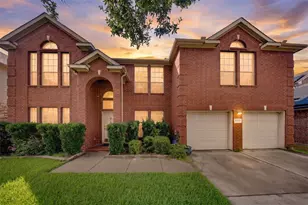 5912 Saddleridge Ct, Grand Prairie, TX 75052 - Photo 1