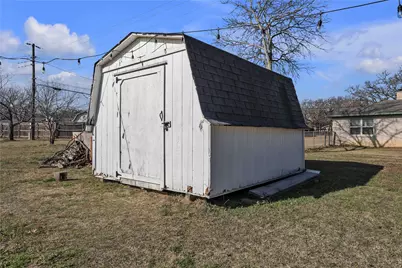 100 Rosedale Avenue, Keene, TX 76059 - Photo 17