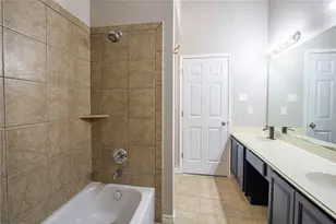 6805 Terbet Ct, Fort Worth, TX 76112 - Photo 19