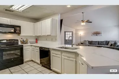 562 Stringfellow Drive, Coppell, TX 75019 - Photo 5