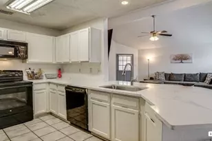 562 Stringfellow Dr, Coppell, TX 75019 - Photo 5
