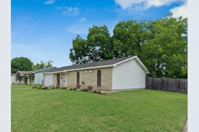 4050 Salem Drive, Garland, TX 75043 - Photo 19