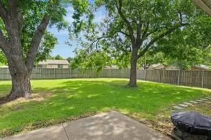 4050 Salem Dr, Garland, TX 75043 - Photo 5