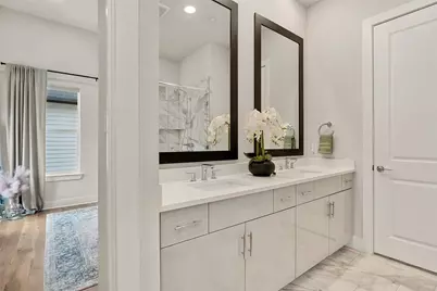 381 E Greenbriar Lane #1001, Dallas, TX 75203 - Photo 25