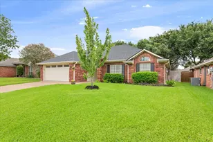 10308 Eagle Mountain Dr, Waco, TX 76712 - Photo 3