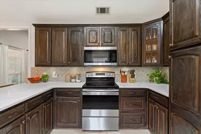 10308 Eagle Mountain Drive, Waco, TX 76712 - Photo 13