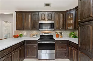 10308 Eagle Mountain Dr, Waco, TX 76712 - Photo 13