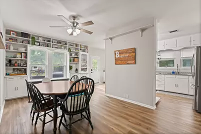 521 Woodard Avenue, Cleburne, TX 76033 - Photo 9