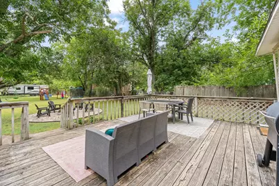 521 Woodard Avenue, Cleburne, TX 76033 - Photo 19