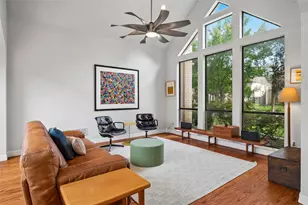 328 Park Valley Dr, Coppell, TX 75019 - Photo 5