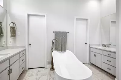 328 Park Valley Drive, Coppell, TX 75019 - Photo 21