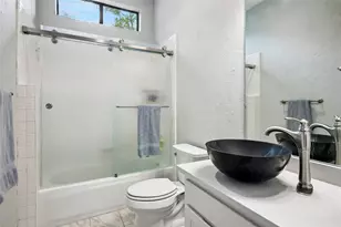 328 Park Valley Dr, Coppell, TX 75019 - Photo 23