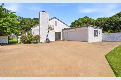 9618 Fallbrook Drive, Dallas, TX 75243 - Photo 27