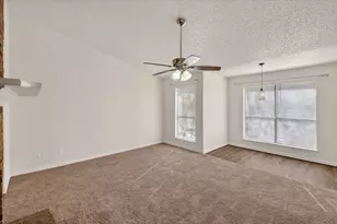 1212 Horizon Trail, Arlington, TX 76011 - Photo 9