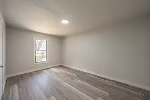 5558 Meadowbrook Dr, Fort Worth, TX 76112 - Photo 21
