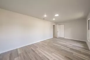 5558 Meadowbrook Dr, Fort Worth, TX 76112 - Photo 29
