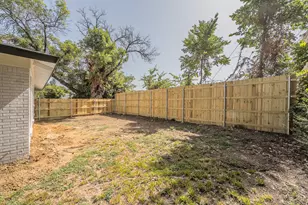 5558 Meadowbrook Dr, Fort Worth, TX 76112 - Photo 39