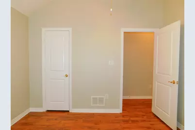 502 Hillcrest Lane, Krum, TX 76249 - Photo 25
