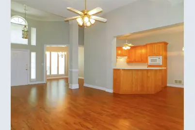 502 Hillcrest Lane, Krum, TX 76249 - Photo 7